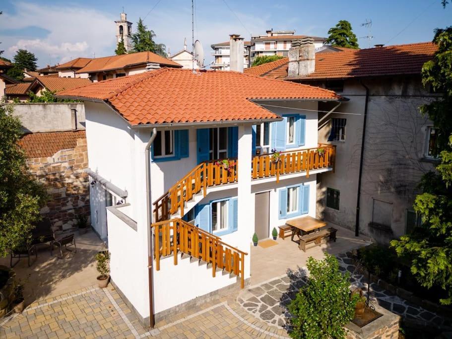 'Piccolo Paradiso' Angera Esterno foto