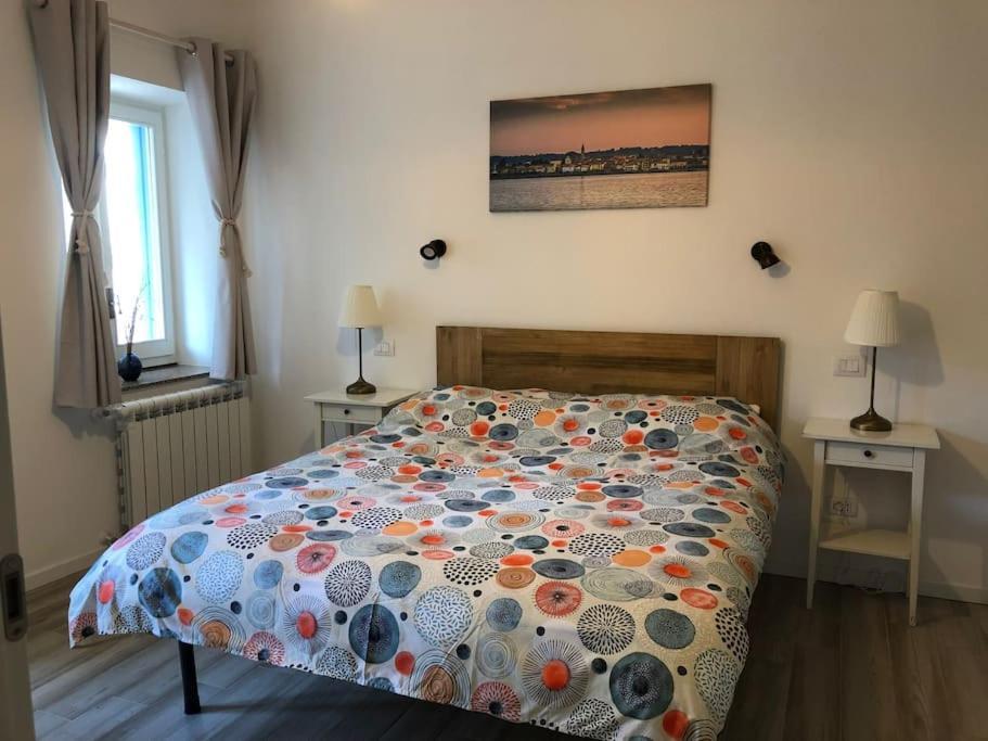 'Piccolo Paradiso' Angera Esterno foto
